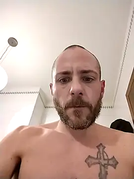 Snapshot of Baldassarre1990 chatting on March 2026 09:42:01 PM Baldassarre1990 online show from March 2026 09:42:01 PM