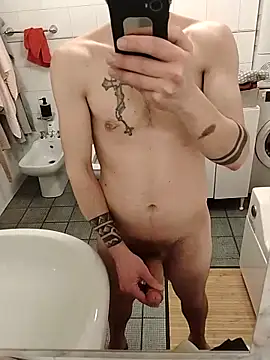 Snapshot of Baldassarre1990 chatting on April 2026 06:52:02 PM Baldassarre1990 online show from April 2026 06:52:02 PM