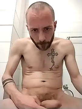 Snapshot of Baldassarre1990 chatting on April 2026 08:42:02 PM Baldassarre1990 online show from April 2026 08:42:02 PM