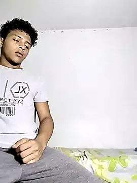 Manuel Mateus1 online show from October 2025 12:41:02 AM