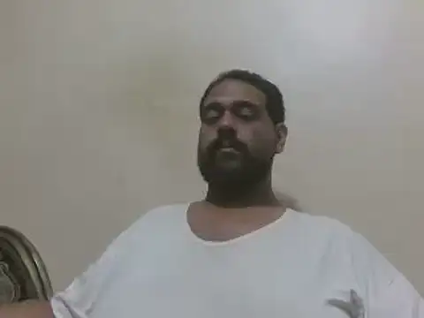 Snapshot of elpoop7305 chatting on December 2025 05:59:01 AM elpoop7305 online show from December 2025 05:59:01 AM