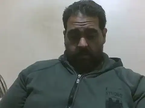 Snapshot of elpoop7305 chatting on December 2025 06:57:02 PM elpoop7305 online show from December 2025 06:57:02 PM