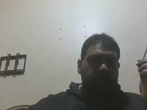 Snapshot of elpoop7305 chatting on February 2026 10:48:01 PM elpoop7305 online show from February 2026 10:48:01 PM