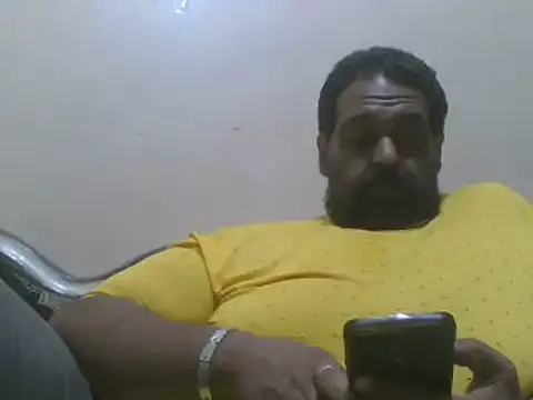 Snapshot of elpoop7305 chatting on July 2026 10:25:02 PM elpoop7305 online show from July 2026 10:25:02 PM