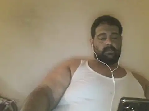Snapshot of elpoop7305 chatting on July 2026 11:57:01 AM elpoop7305 online show from July 2026 11:57:01 AM