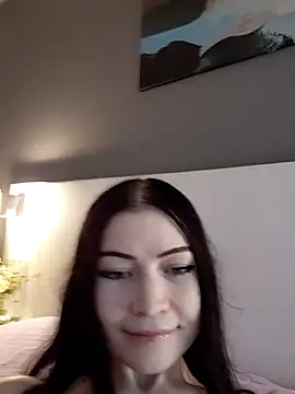 DragonFoxie online show from July 2026 06:14:02 PM