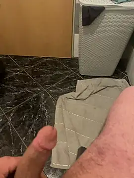 geilheit12 online show from February 2026 02:12:02 AM