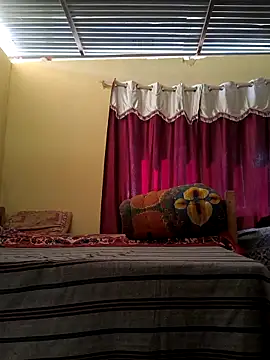 Snapshot of Dev_is_Horny chatting on October 2025 07:53:02 AM Dev is Horny online show from October 2025 07:53:02 AM