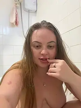 SexySashaxox online show from June 2026 06:25:02 PM