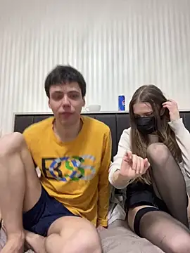 lovburger online show from April 2026 03:38:02 PM