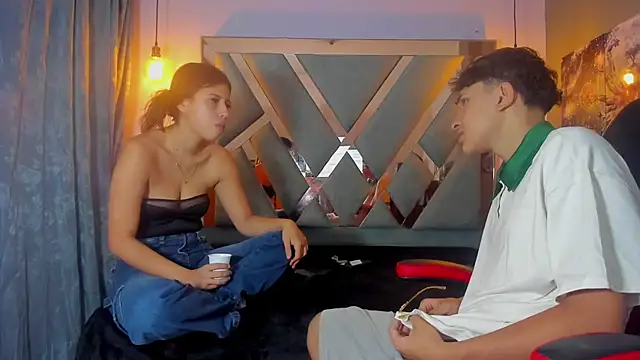 Snapshot of ChanellandMax chatting on December 2025 01:49:02 PM ChanellandMax online show from December 2025 01:49:02 PM