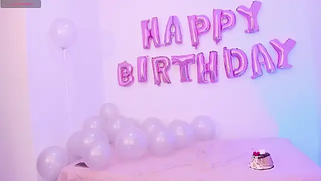 Snapshot of NataliaDream6 chatting on March 2026 04:17:02 AM NataliaDream6 online show from March 2026 04:17:02 AM