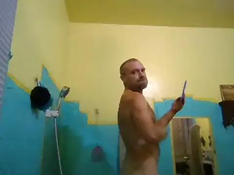 Eat it from the back online show from October 2025 01:44:02 AM