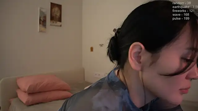 Snapshot of _JiKey_ chatting on December 2024 01:28:01 PM JiKey online show from December 2024 01:28:01 PM