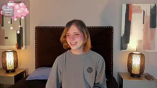 seraphine star online show from March 2026 03:31:01 AM