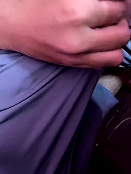 Snapshot of SexyImran chatting on October 2025 08:22:02 AM SexyImran online show from October 2025 08:22:02 AM