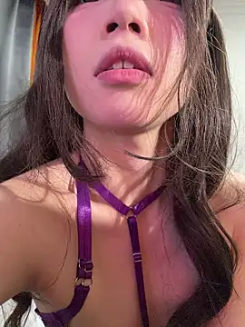 Yiyi-707 online show from April 2026 12:53:02 PM