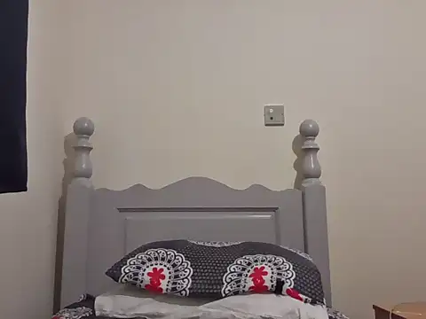 Snapshot of BobtailFormal chatting on January 2026 09:02:02 AM BobtailFormal online show from January 2026 09:02:02 AM