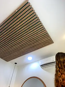 CharlotteBrownn  online show from September 2025 01:10:01 PM