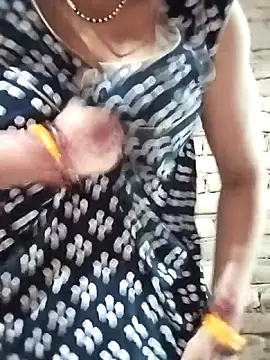 Snapshot of rani8008 chatting on October 2025 05:37:01 AM rani8008 online show from October 2025 05:37:01 AM