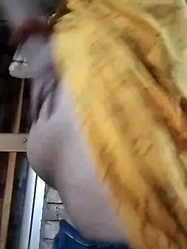 Snapshot of rani8008 chatting on October 2025 05:43:02 AM rani8008 online show from October 2025 05:43:02 AM