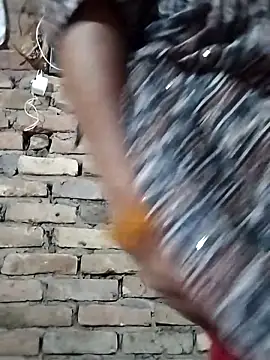 Snapshot of rani8008 chatting on November 2025 05:52:02 AM rani8008 online show from November 2025 05:52:02 AM