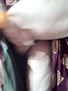 Snapshot of rani8008 chatting on November 2025 06:46:01 AM rani8008 online show from November 2025 06:46:01 AM