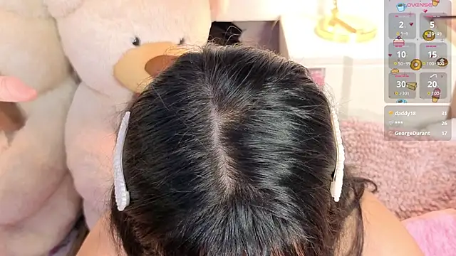 Snapshot of MeganAdamms chatting on October 2025 01:09:01 PM MeganAdamms online show from October 2025 01:09:01 PM