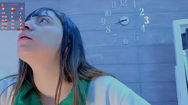 Snapshot of MeganAdamms chatting on March 2026 11:48:01 AM MeganAdamms online show from March 2026 11:48:01 AM