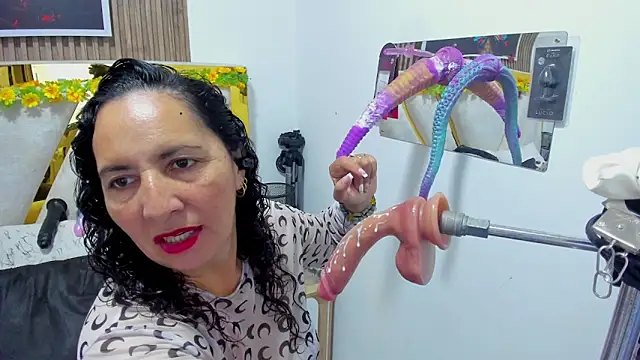 Luna Naughty1 online show from May 2026 07:12:02 PM