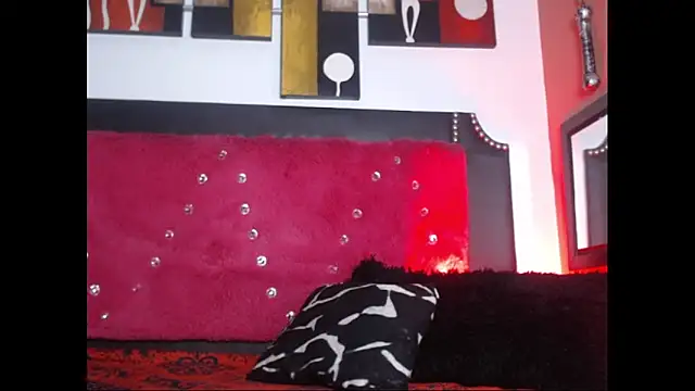 Engeelll online show from November 2025 06:31:02 PM