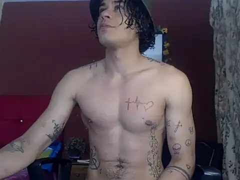 Snapshot of Jffer_sLHom chatting on October 2025 07:03:02 PM Jffer sLHom online show from October 2025 07:03:02 PM