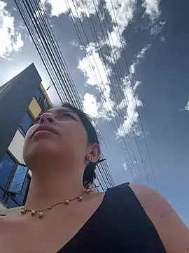 larsonbeverly online show from February 2026 06:29:02 PM