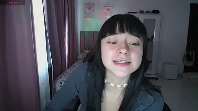 violetta blackk online show from February 2026 04:41:01 PM
