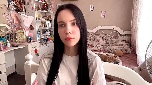 Snapshot of AxyKitten chatting on September 2025 12:16:01 PM AxyKitten online show from September 2025 12:16:01 PM