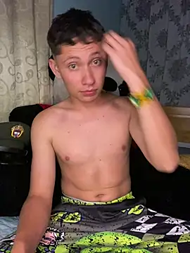 elfernh online show from April 2026 05:08:02 AM