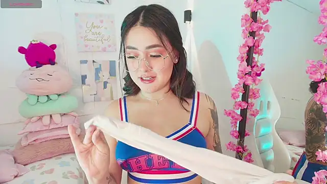 Snapshot of justonecute chatting on September 2025 02:22:01 AM justonecute online show from September 2025 02:22:01 AM