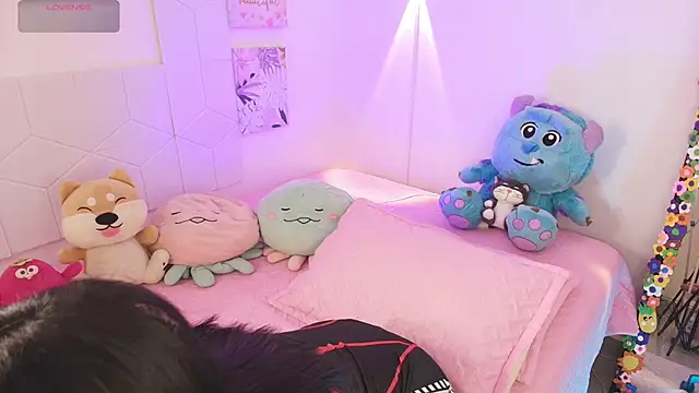 Snapshot of justonecute chatting on November 2025 12:11:02 AM justonecute online show from November 2025 12:11:02 AM