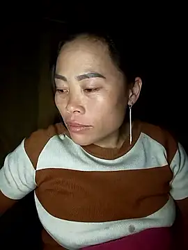 CoMay003 online show from January 2026 01:25:02 PM