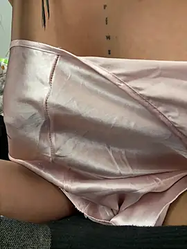 samiacooper25 online show from May 2026 10:49:02 PM