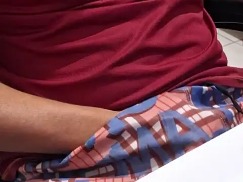 Carloskasado online show from April 2026 10:27:01 PM