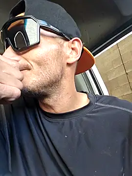 Romance32 online show from October 2025 08:20:01 PM