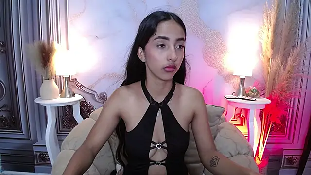 MilkyLally online show from November 2025 12:16:02 PM