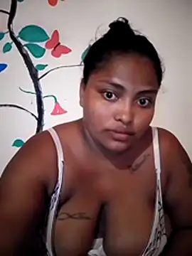 Cristal hott1 online show from March 2026 08:45:02 PM