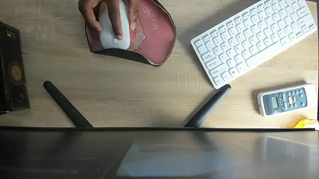 Snapshot of Tatihot69 chatting on November 2025 08:42:02 PM Tatihot69 online show from November 2025 08:42:02 PM