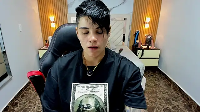 KAROLLJONES1 online show from January 2026 07:28:02 PM