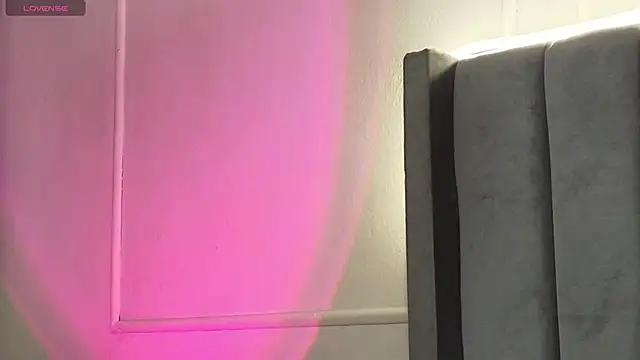 Snapshot of Ice_Princess_ chatting on November 2025 02:28:02 PM Ice Princess online show from November 2025 02:28:02 PM