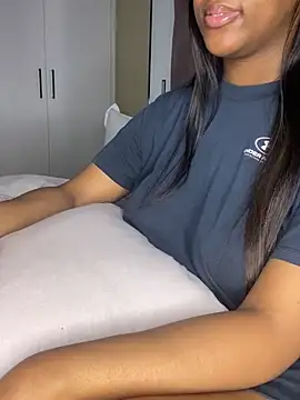 Snapshot of Sipsdoll chatting on October 2025 10:07:02 PM Sipsdoll online show from October 2025 10:07:02 PM