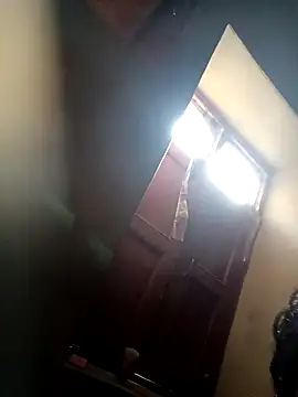 Snapshot of HOT-MUNDA chatting on October 2025 09:35:02 AM HOT-MUNDA online show from October 2025 09:35:02 AM