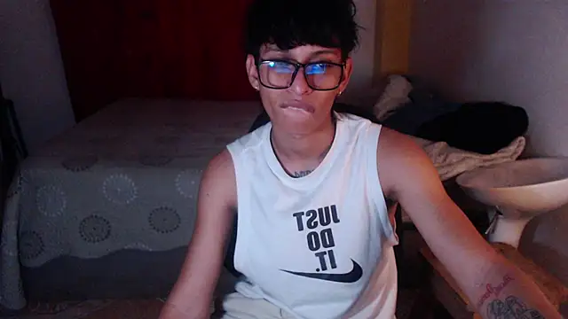 sung yol online show from November 2025 09:57:02 PM